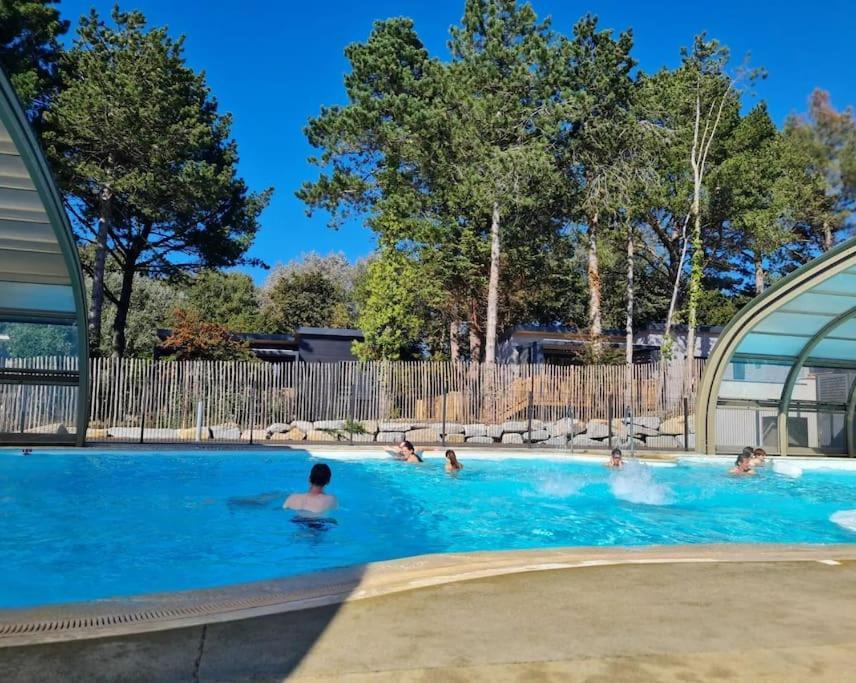Pour 6 Personnes Avec Piscine Couverte Et Chauffee A 300 M De La Avec Wi-fi Et Climatise , 3