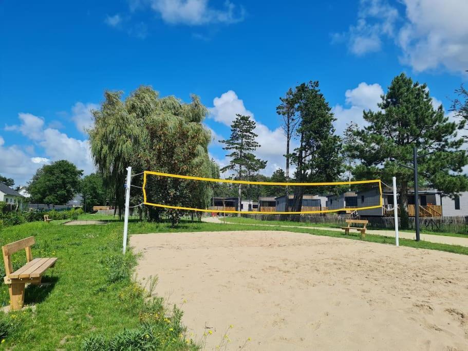Pour 6 Personnes Avec Piscine Couverte Et Chauffee A 300 M De La Avec Wi-fi Et Climatise , 3 Hébergement de vacances