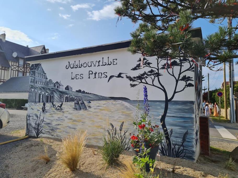 Pour 6 Personnes Avec Piscine Couverte Et Chauffee A 300 M De La Avec Wi-fi Et Climatise , 3 Ferienhaus Jullouville-les-Pins
